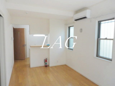 【居間・リビング】 | ソレーユ雑司が谷 | 洋室のお部屋です。