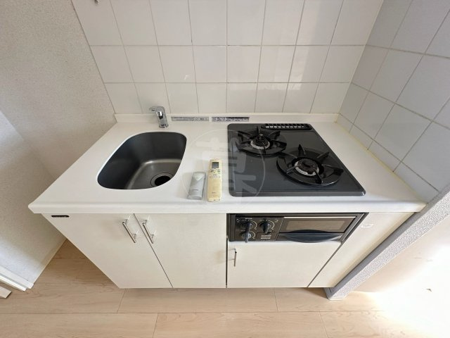 エル ヴィアント アース大森山王のキッチン