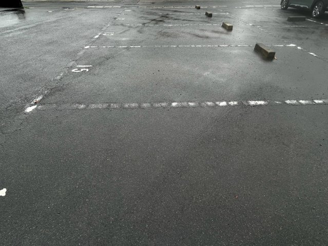 ユーミーノムラIIの駐車場