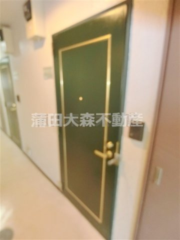 シンフォニー森ケ崎の玄関