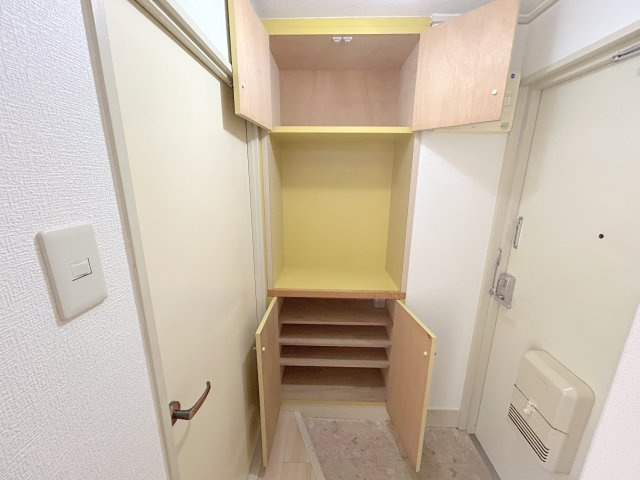 稲葉マンションの収納