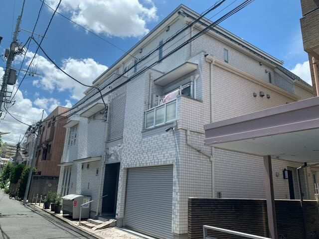 フラワーヴィレッジの外観