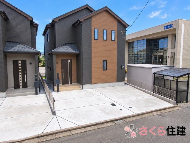 宇都宮市戸祭2丁目99番　A号棟の外観