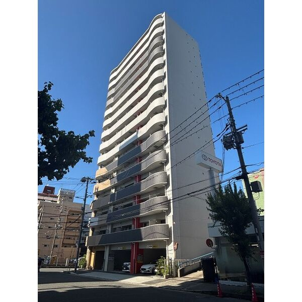 セレニテ西中島アリア弐番館の外観