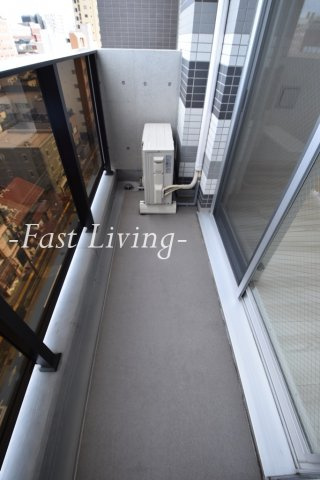 リヴシティ東大前のバルコニー