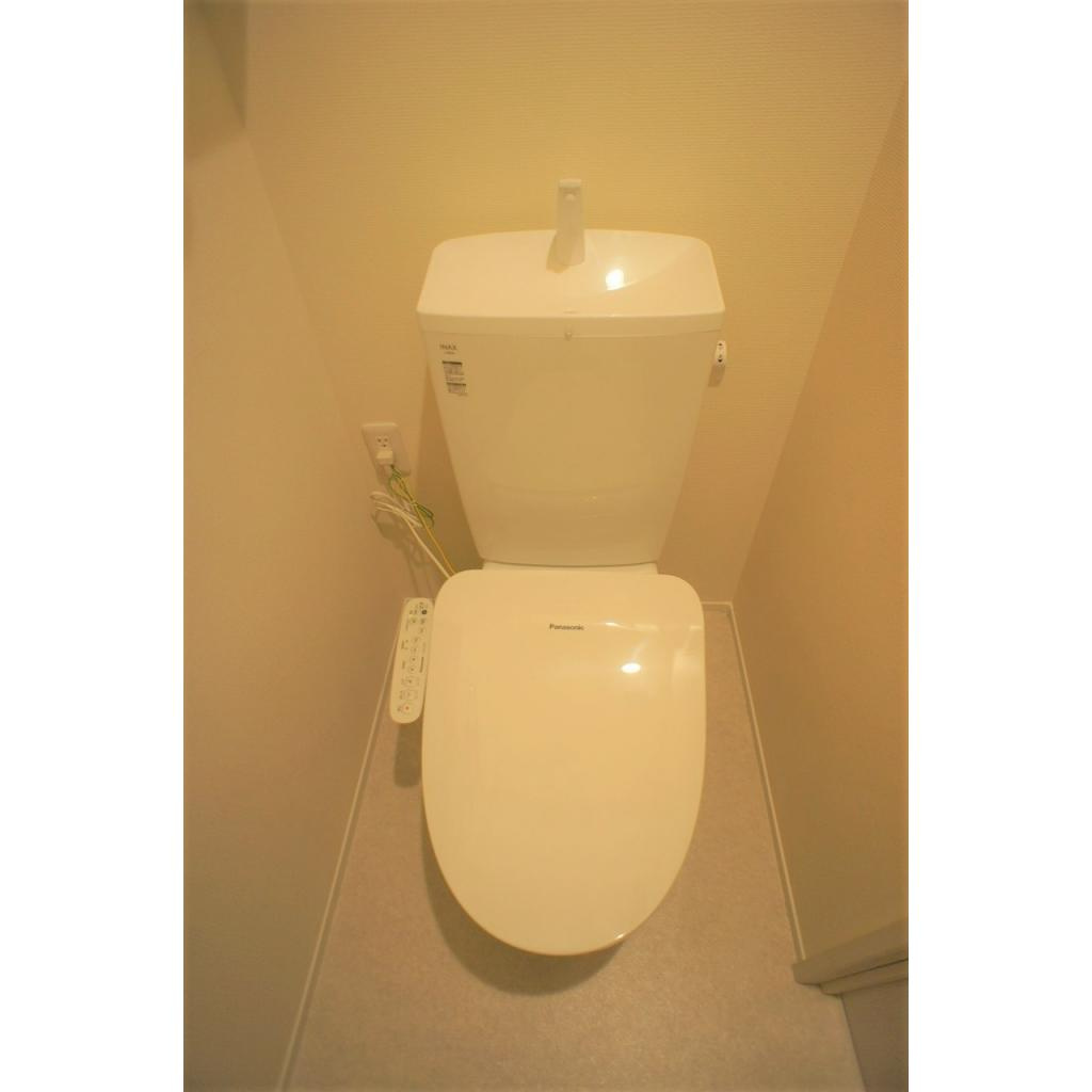 オークレール上落合のトイレ|落ち着いたトイレです