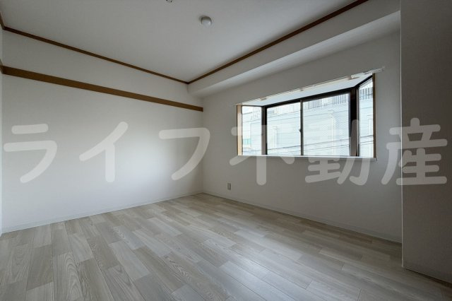 アーバンハイム吉元の内装|明るい室内です