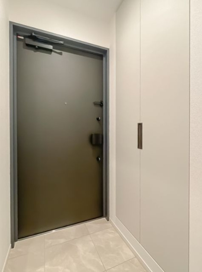 【玄関】