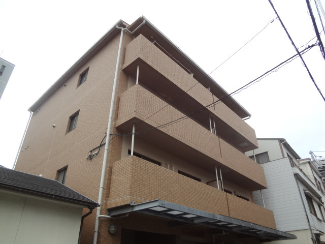 モナハイツ筒井の外観