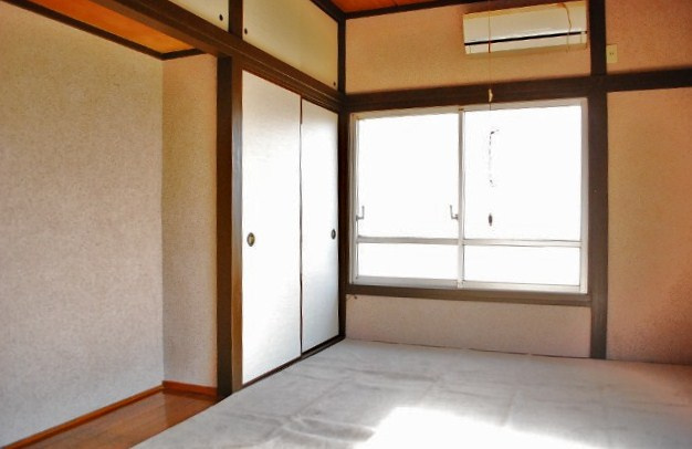 ハウス大松（だいまつ）の和室