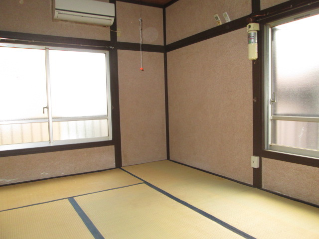 ハウス大松（だいまつ）の和室