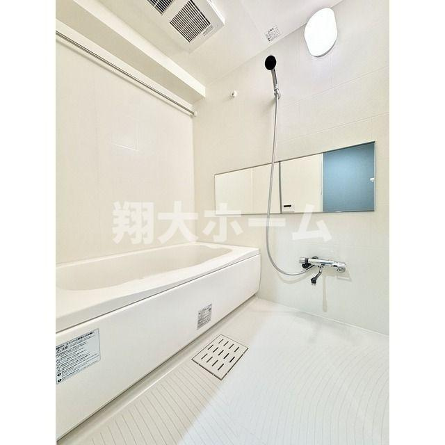 ドゥーエ町屋Ⅱの浴室