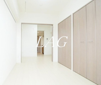 【居間・リビング】 | ラフィスタ志村坂上 | 洋室のお部屋です。