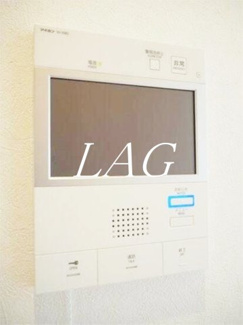 【設備】 | ルーブル蓮根 | モニター付きインターフォンです。