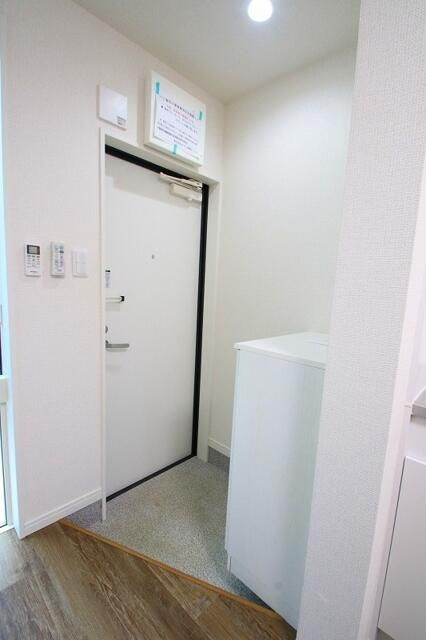 ディアコート神楽坂の玄関