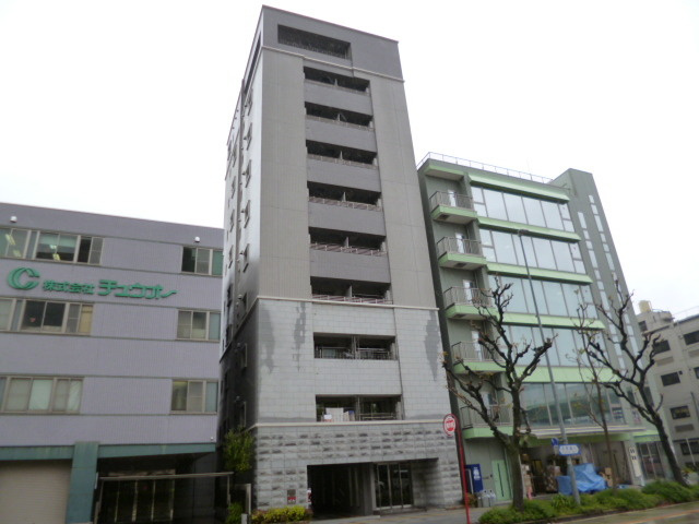 アルカサールの外観