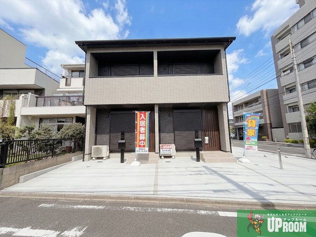 芦辺町貸家の駐車場