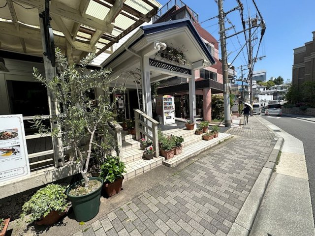 グランディア北野異人館通りのエントランス