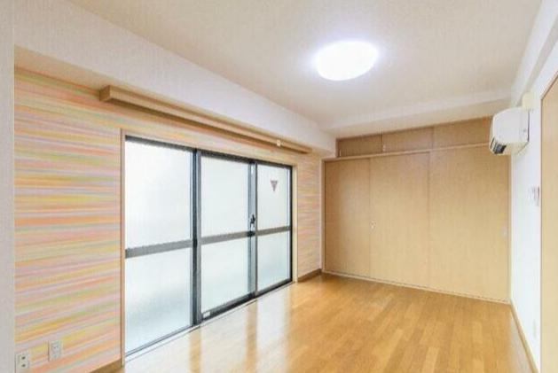 【寝室】