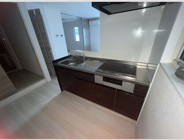 LUANA・AIR・RESIDENCE宮町のキッチン