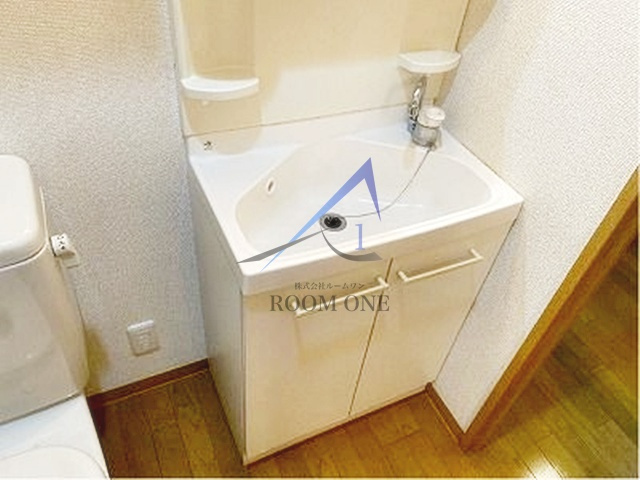 スカイコート三越前壱番館の洗面所|洗面台です。