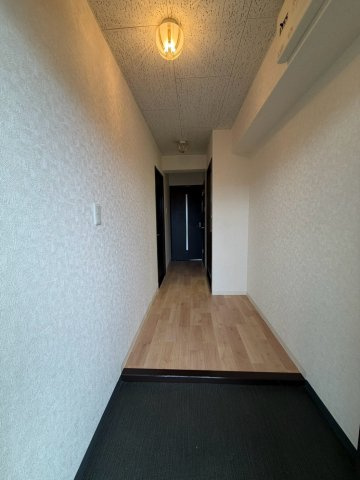 サンハイツ寝屋川の玄関