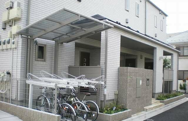 ブリランテ梅ヶ丘(ブリランテウメガオカ)の駐車場