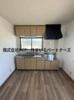 コーポベルヴューのキッチン|お料理しやすいキッチンです