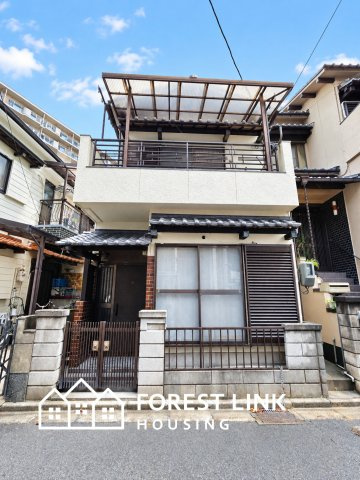 八尾市志紀町南4丁目戸建の外観|一部AIによる加工をしております。