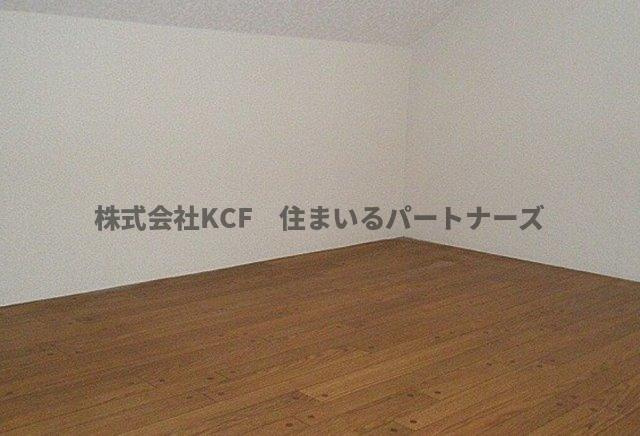グリーンコーポの寝室|開放的な寝室です