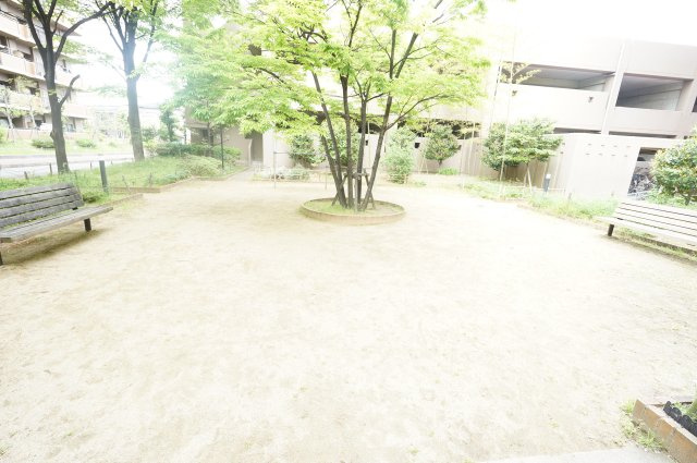 四季彩都けやき館の庭