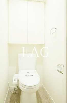 【トイレ】 | セレビア新宿御苑前 | トイレです。