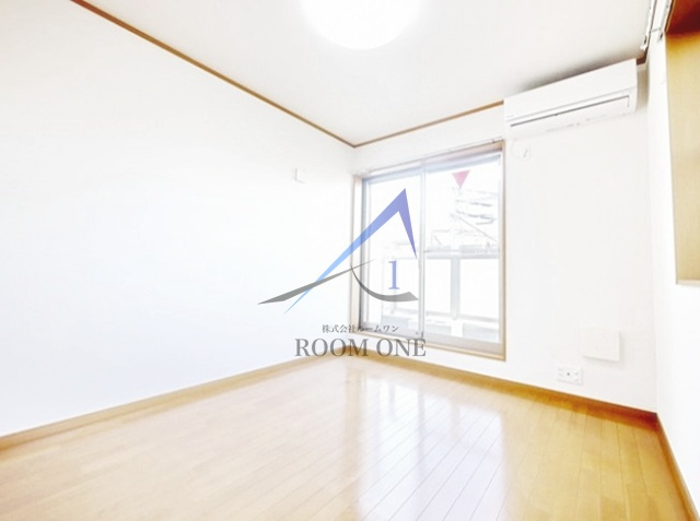 グランデ川崎の居間・リビング|洋室のお部屋です。