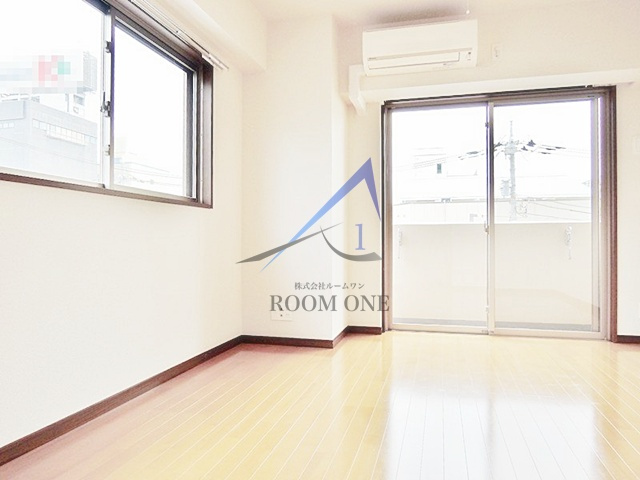 レクレドール豊洲 の居間・リビング|洋室のお部屋です。
