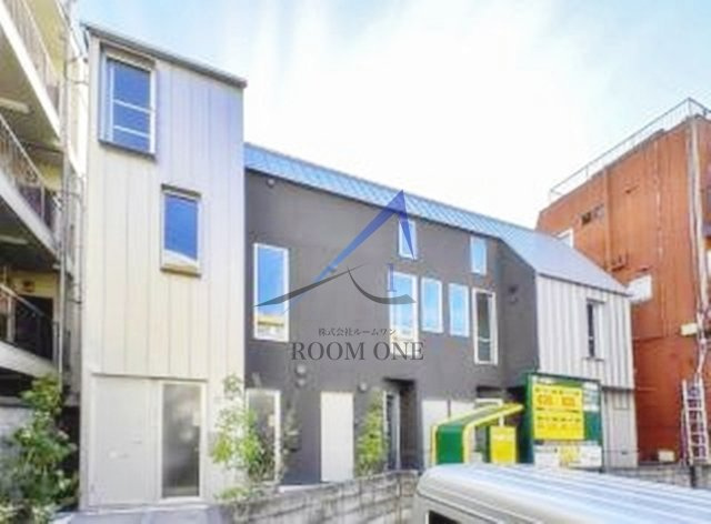 グランエッグス池袋要町