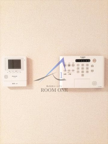 コンフォートのセキュリティ|モニター付きインターホンです。
