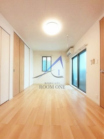コンフォートの居間・リビング|洋室のお部屋です。