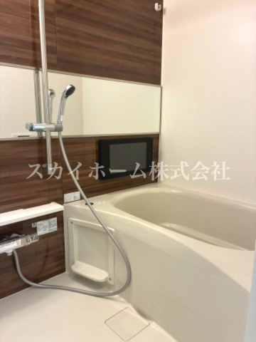 プレジオ関目の浴室