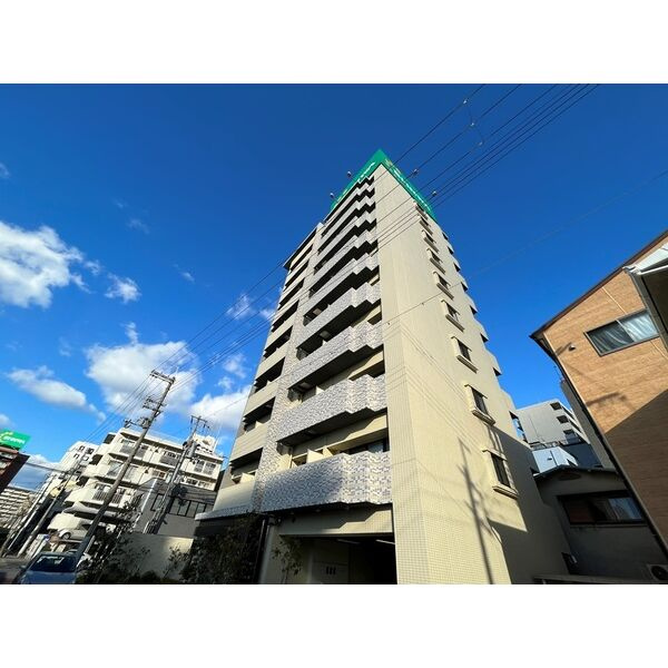 スプランディッド新大阪Vの外観