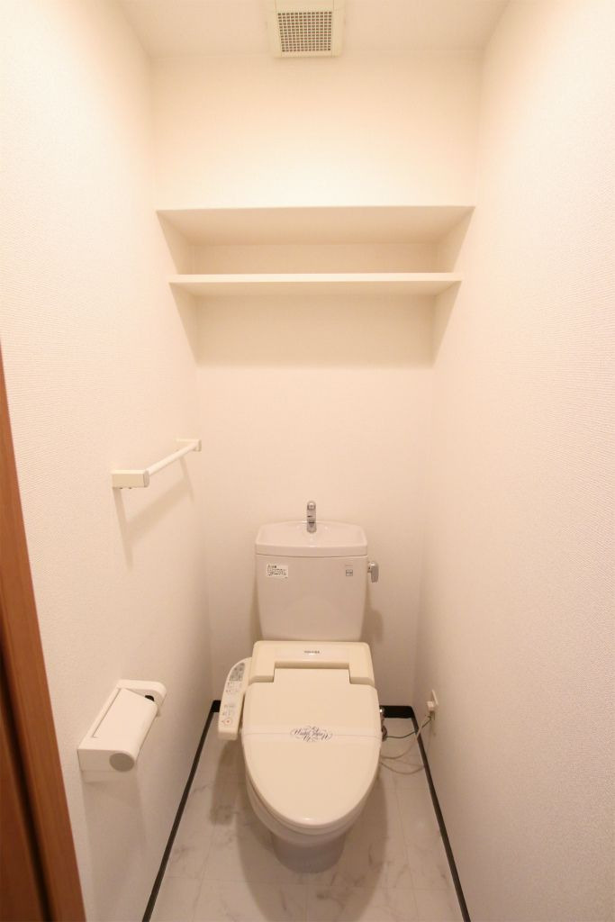 マンション花房のトイレ
