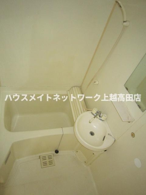 ハイツばらの浴室|浴室（同室タイプの画像を掲載）