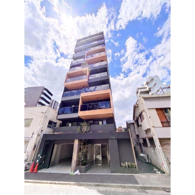 SHARIO　GARDEN　新梅田の外観