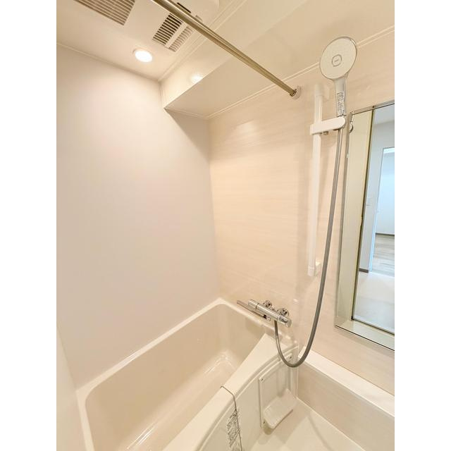 SHARIO　GARDEN　新梅田の浴室