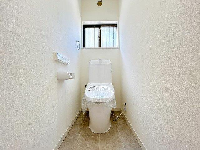 中古戸建て）小牧市本庄２５８８－９５のトイレ|トイレ「新品交換済みです。」