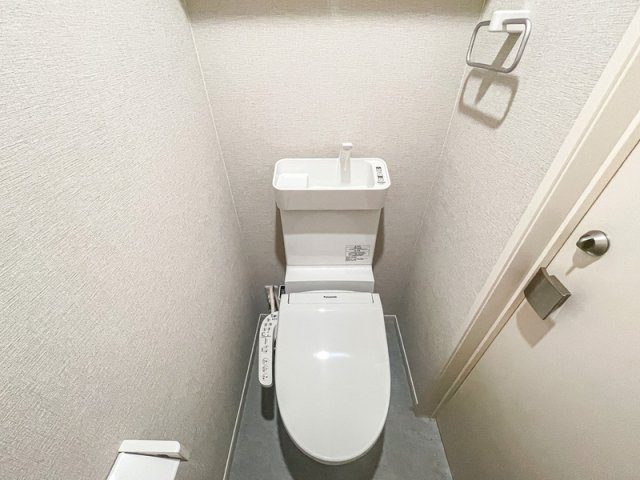 ＵＴＥＮＡ　ＴＥＲＲＡＣＥのトイレ|シンプルで使いやすいトイレです