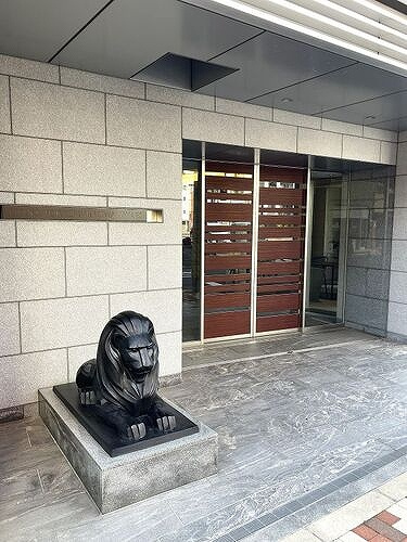 ライオンズ東京三ノ輪ミレスのエントランス|毎日通るエントランスはこのようになっています