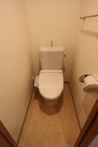 プライムアーバン住吉のトイレ|シンプルで使いやすいトイレです