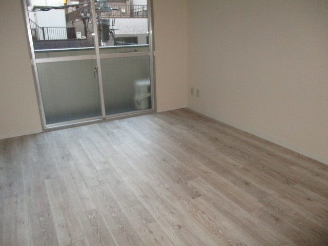 グランドハイツ八丁堀の洋室|きれいな洋室です