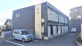 レオネクストシャルムの外観|建物外観を気になさる方へ、見た目の良い物件です