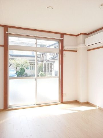 エルディムＯＨＳＨＩＭＡの居間・リビング|ゆったり過ごせる居間です